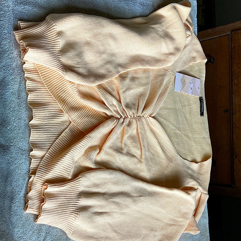 Women’s long sleeve sweater size XL